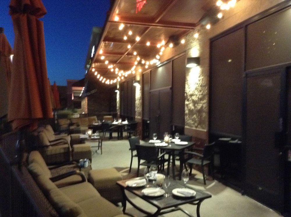 UPPER CRUST PIZZA PATIO & WINE BAR Updated September 2024 227 Photos & 606 Reviews 20235 N