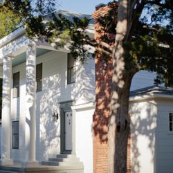 Sharpe House - Front of house view