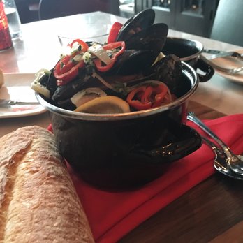 Libra - Mussels appetizer - Breakfast & Brunch Near Me - Orlando, Florida