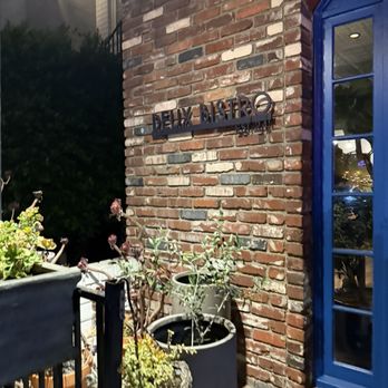 Deux Bistro - French Near Me - Woodland Hills, California