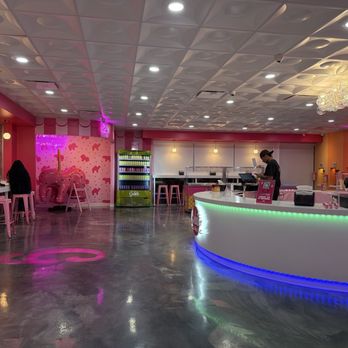 Gelato Sweetspot - Inside - Ice Cream & Frozen Yogurt Near Me - Poway, California
