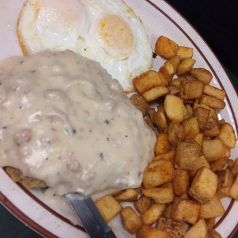 Egg Works - Country fried steak with potatoes - Breakfast & Brunch Near Me - Las Vegas, Nevada Egg Works - Country fried steak with potatoes - Breakfast & Brunch Near Me - Las Vegas, Nevada