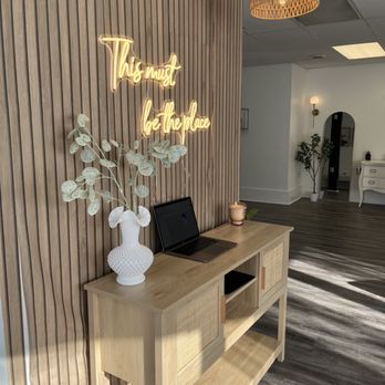 Unwind - Hair Salons Near Me - Meredith, New Hampshire Unwind - Hair Salons Near Me - Meredith, New Hampshire