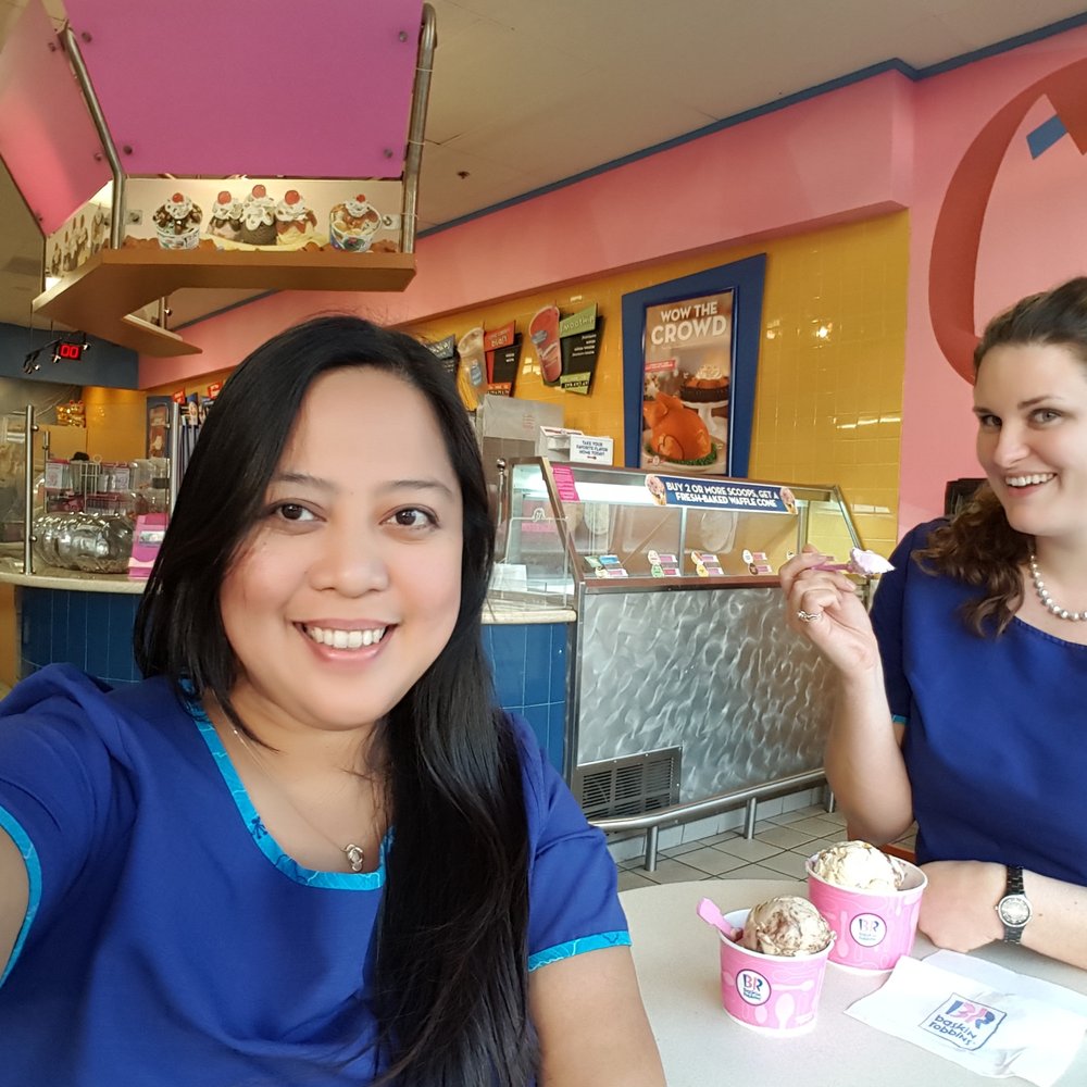 Baskin-Robbins - Just chillin' after work:) staff was friendly... - Ice Cream & Frozen Yogurt Near Me - Waipahu, Hawaii