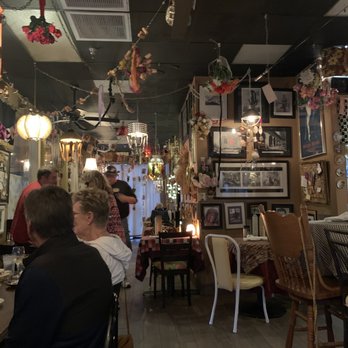 Stefano's - Decor - Italian Near Me - Seminole, Florida Stefano's - Decor - Italian Near Me - Seminole, Florida