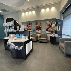 Hand & Stone Massage and Facial Spa - Waiting room