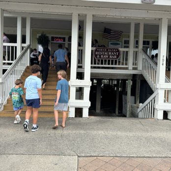 North Banks Restaurant & Raw Bar - Outside - Seafood Near Me - Corolla, North Carolina