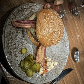Compline Restaurant - Burger - Wine Bars Near Me - Napa, California Compline Restaurant - Burger - Wine Bars Near Me - Napa, California