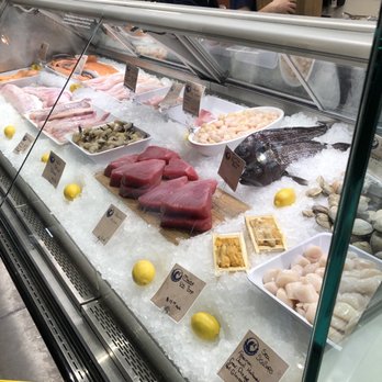 Red's Best - Seafood Near Me - Boston, Massachusetts Red's Best - Seafood Near Me - Boston, Massachusetts