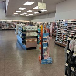 Walgreens - Cosmetic Department