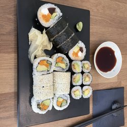 Makimaki Sushi Green - Sushi