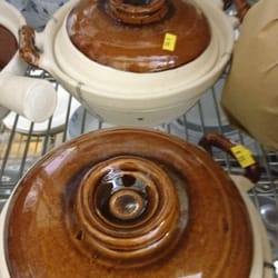 H&M International Foods - Chinese clay pots