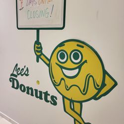 Lee's Donuts
