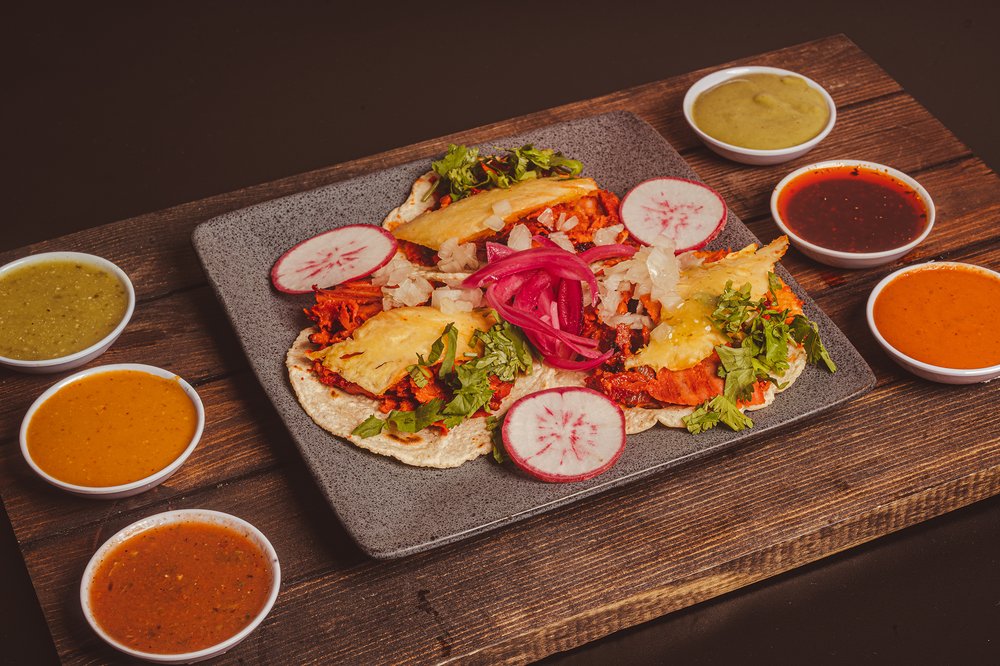 Leonardo's Market & Restaurant