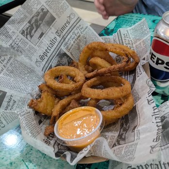 Twin City Deli - Onion rings are yummy! - Delis Near Me - Tonawanda, New York