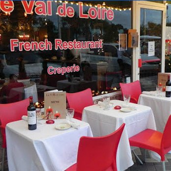 Le Val de Loire Restaurant - French Near Me - Deerfield Beach, Florida