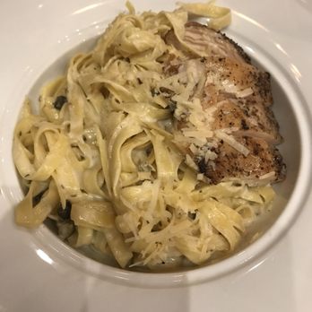 Agua de Vid - Pasta, really good - Hotels Near Me - Ensenada, BCN