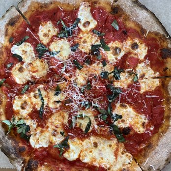 Cosa Pizza - Margarita! - Pizza Near Me - Chincoteague, Virginia