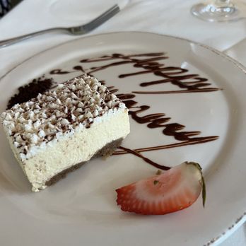 Carmine's - Tiramisu - Italian Near Me - Bellevue, Washington