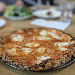Roberta's - The Famous Original pie @bilalandjesseatfood