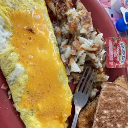Ellie's 12 Tables - Western omelet.