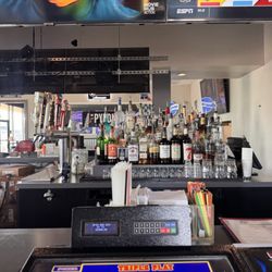 The Pylon Bar & Grill