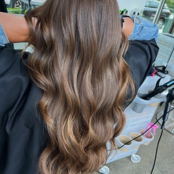 No Label Studio - Hair Salons Near Me - Zionsville, Indiana No Label Studio - Hair Salons Near Me - Zionsville, Indiana