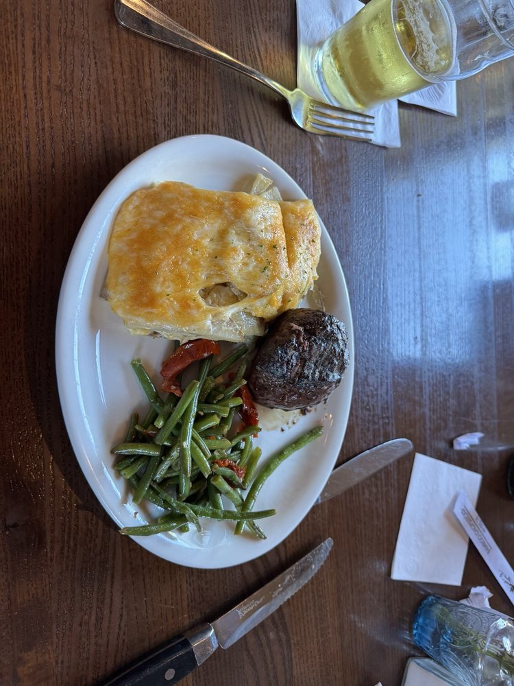 Tavern At Bown Crossing