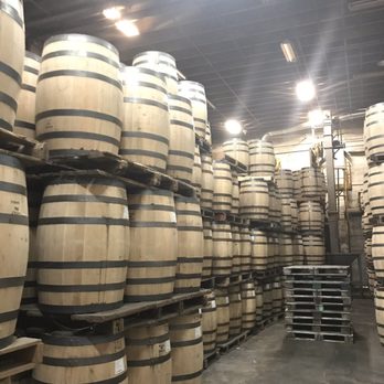 Giant Texas Distillers - Tour - Distilleries Near Me - Houston, Texas Giant Texas Distillers - Tour - Distilleries Near Me - Houston, Texas