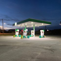 Scotchman - Gas pumps