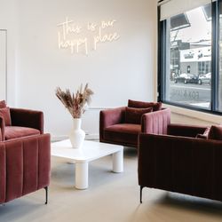 Fox and Jane Salon