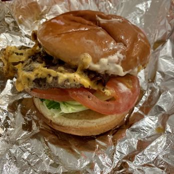 Small Cheval- Old Town - Cheeseburger - Burgers Near Me - Chicago, Illinois