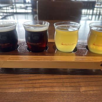 Limitless Brewing - I got a flight!  Zipline, Czech, Shake it Off, and Panga (L to R) - Breweries Near Me - Lenexa, Kansas