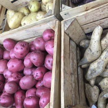 Southern Growers - potatoes and potatoes in wooden crates - International Grocery Near Me - Tallahassee, Florida Southern Growers - potatoes and potatoes in wooden crates - International Grocery Near Me - Tallahassee, Florida