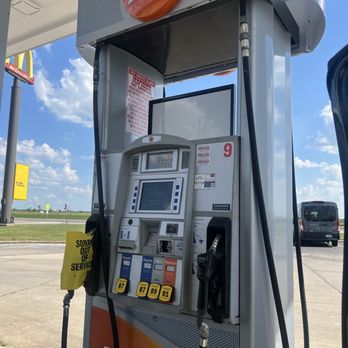 Phillips 66 - 66 or 76. - Gas Stations Near Me - Chenoa, Illinois Phillips 66 - 66 or 76. - Gas Stations Near Me - Chenoa, Illinois