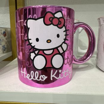 Fanloli - Metallic hello kitty cup - Cosmetics & Beauty Supply Near Me - San Mateo, California Fanloli - Metallic hello kitty cup - Cosmetics & Beauty Supply Near Me - San Mateo, California