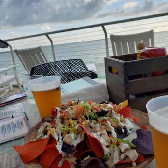 Sandbar - Nachos were on point - New American Near Me - Clearwater Beach, Florida