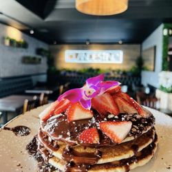 Clandestino Gastro-Bar - #pancakes #nutella #ahuevoquesi