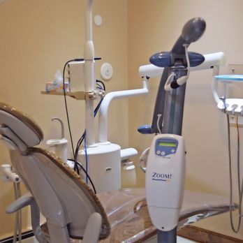 健康・医学 HOME DENTIST PROFESSIONAL 4 About Us - All Smiles Dental Spa
