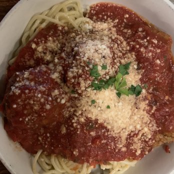Angelo's Pizzeria & Ristorante - Spaghetti and meatballs - Pizza Near Me - Inverness, Florida
