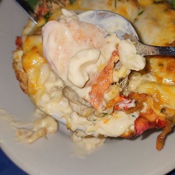 Boston Sail Loft - Huge chunks of lobster claws in the lobster mac and cheese! 9/10 - Bars Near Me - Boston, Massachusetts Boston Sail Loft - Huge chunks of lobster claws in the lobster mac and cheese! 9/10 - Bars Near Me - Boston, Massachusetts