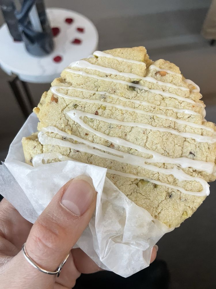 Food from Hard Times Café