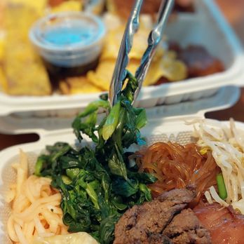 Mama Woo's BBQ - Mama's Special includes kalbi, bulgogi, BBQ chicken,  chicken wing, and fried mandoo.  It also includes 4 choices of veggies and rice! - Korean Near Me - Honolulu, Hawaii