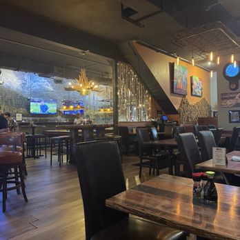 The Lure - Ambience - Pool Halls Near Me - Saint Petersburg, Florida