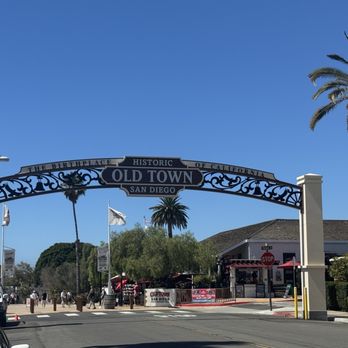 Old Town Trolley Tours - Bus Tours Near Me - San Diego, California