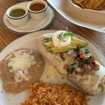 Chuponcito - carnitas burrito - Mexican Near Me - Aliso Viejo, California Chuponcito - carnitas burrito - Mexican Near Me - Aliso Viejo, California