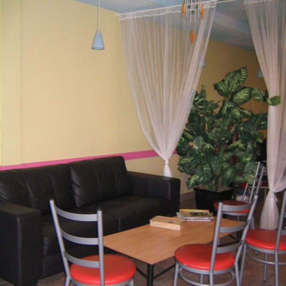 Dream Tea House - Comfy seating at Dream Tea - Coffee & Tea Near Me - Edmonton, Alberta Dream Tea House - Comfy seating at Dream Tea - Coffee & Tea Near Me - Edmonton, Alberta
