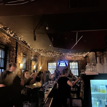 Jose Pistolas - Upstairs bar - Mexican Near Me - Philadelphia, Pennsylvania Jose Pistolas - Upstairs bar - Mexican Near Me - Philadelphia, Pennsylvania