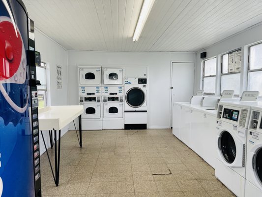 Leopard Mobile Home & RV Park