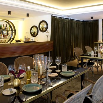 The Serras - Le Nine, prepared for dinner - Hotels Near Me - Barcelona, B The Serras - Le Nine, prepared for dinner - Hotels Near Me - Barcelona, B